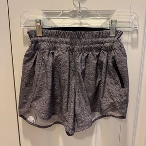 Lululemon Sports Shorts size 6 Dark Gray